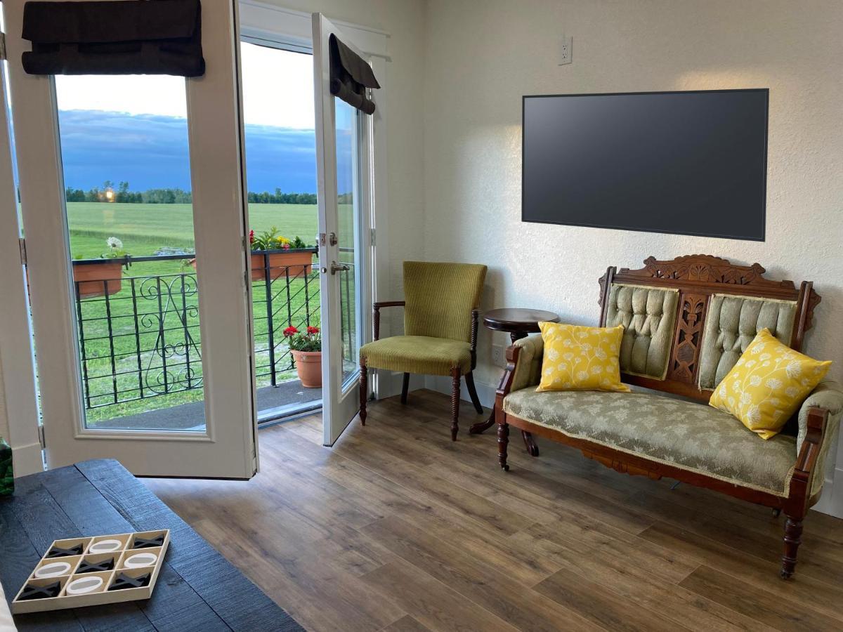 Villa Di Casa - Boutique Hotel Уелингтън Екстериор снимка